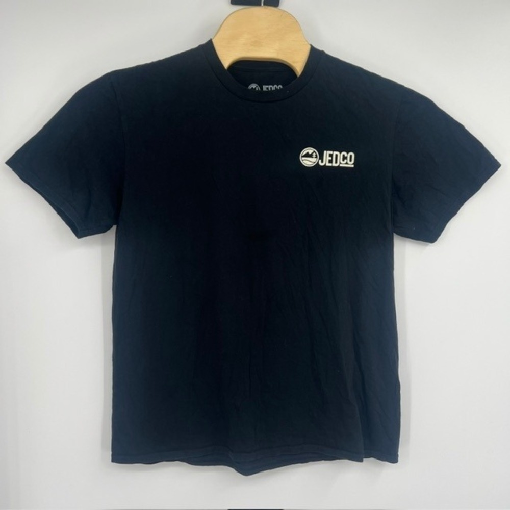 Jedco Mens Black Graphic T-Shirt LG Journey Explore Discover Dog Camping Sunset